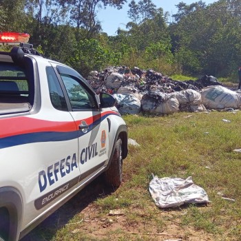 Incêndio atinge área de reciclagem em Presidente Prudente e mobiliza Corpo de Bombeiros e Defesa Civil